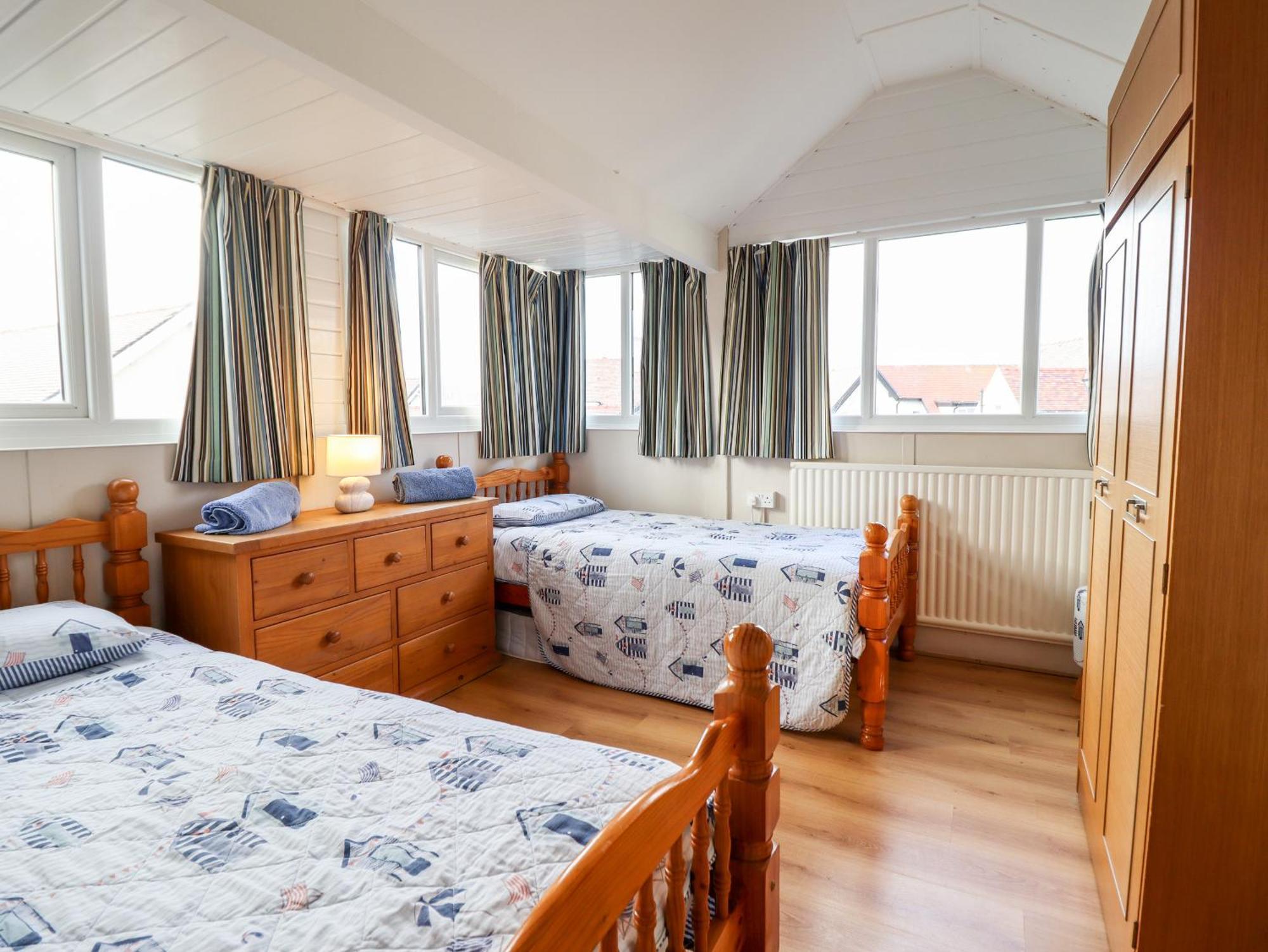 Вилла Meadway House Рос-он-Си Экстерьер фото